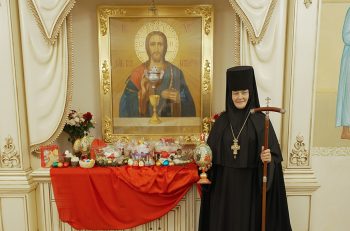 Поздравление с праздником Пасхи от игумении Феофании