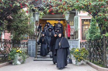 Гостиница Покровская разместила  игуменов и игуменей монастырей Русской Православной Церкви